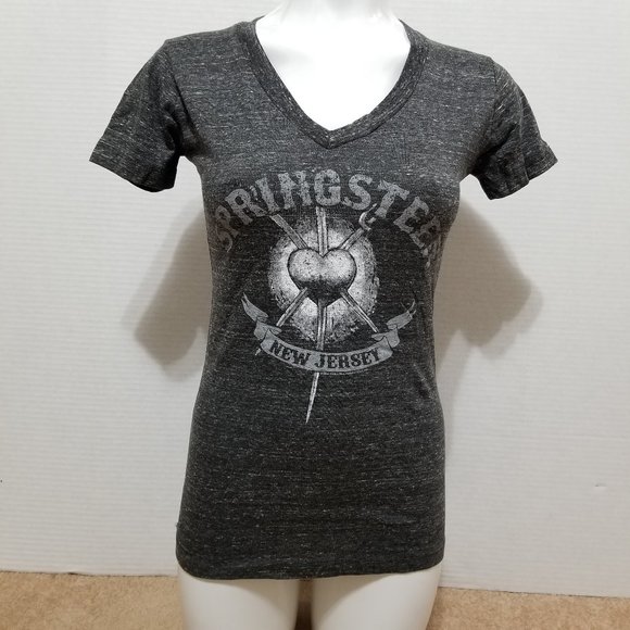 Bruce Springsteen shirt Small NJ New Jersey heart dagger graphic band merch - Picture 1 of 8